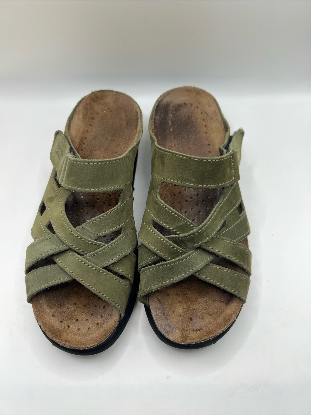 Women's Spring Step Strappy Sandals Shoes Size 5.5 US Green Wedge